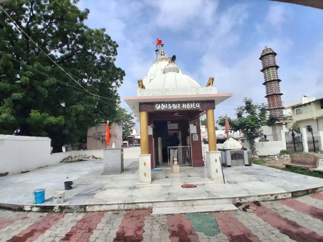 મંદિરનું પવિત્ર દૃશ્ય